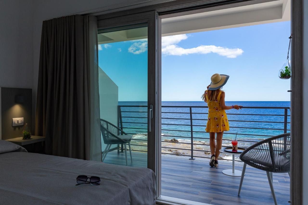 Hotel Caramare Кала-Гононе Экстерьер фото